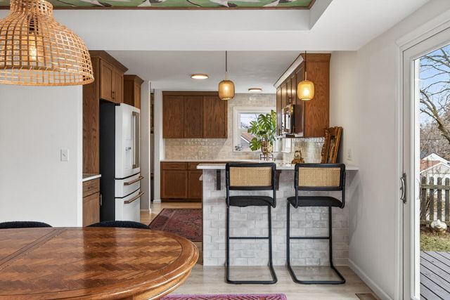 2672 Parkview Boulevard, Robbinsdale, MN 55422