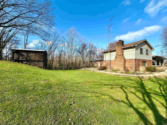 3031 S US Highway 231, Huntingburg, IN 47542