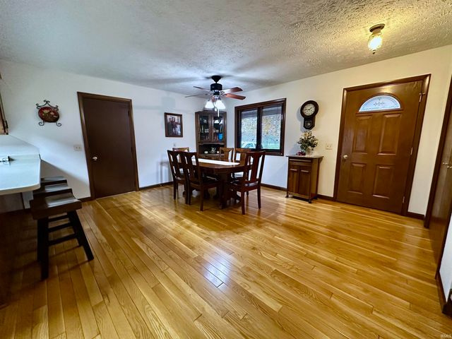 3031 S US Highway 231, Huntingburg, IN 47542