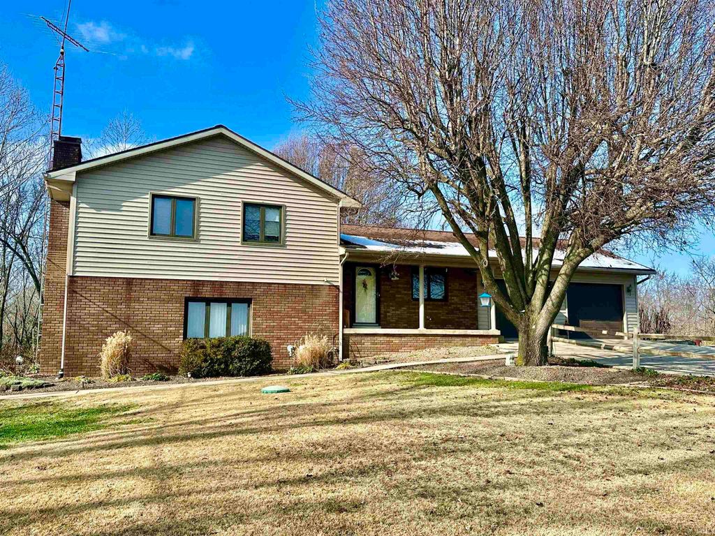 3031 S US Highway 231, Huntingburg, IN 47542