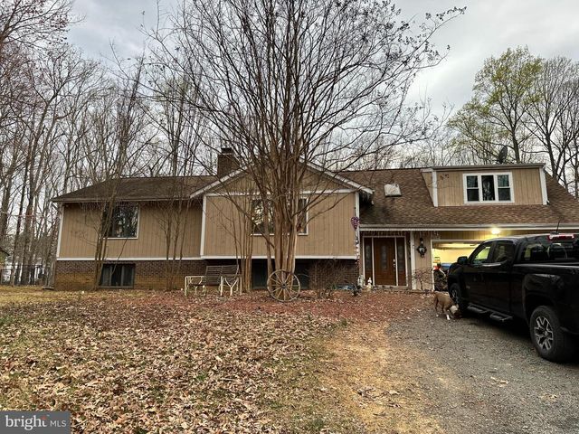 3587 MONARCH LN, Midland, VA 22728