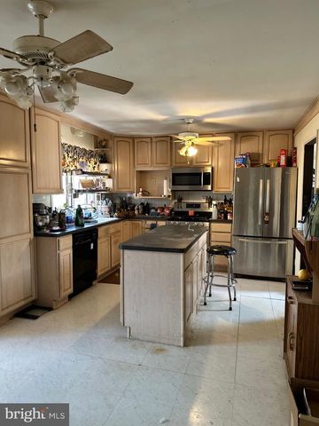 3587 MONARCH LN, Midland, VA 22728