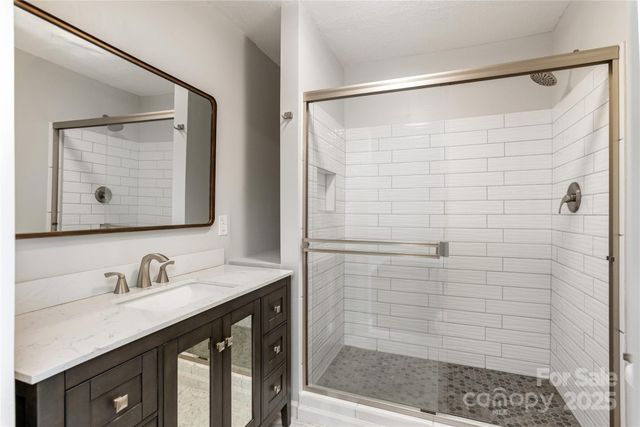 232 Stone Brook Drive, Hendersonville, NC 28791