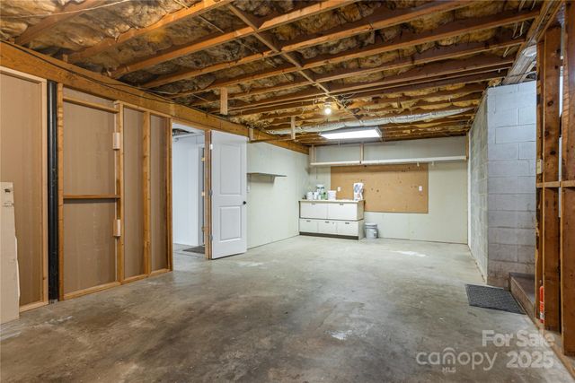 232 Stone Brook Drive, Hendersonville, NC 28791