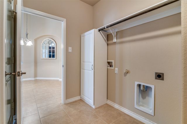 2400 Sabine Circle, Royse City, TX 75189