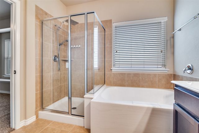 2400 Sabine Circle, Royse City, TX 75189