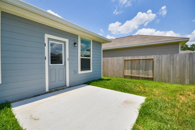 24810 Winema Woods Lane, Huffman, TX 77336