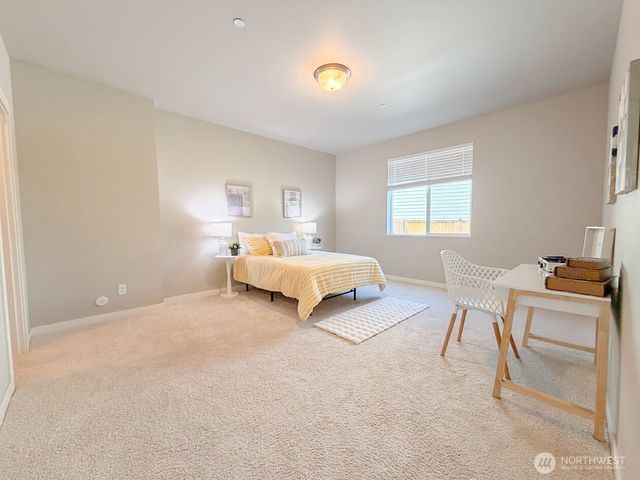6843 46th Street NE, Marysville, WA 98270