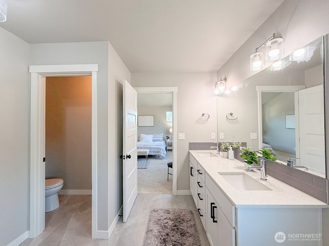 6843 46th Street NE, Marysville, WA 98270