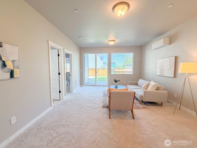 6843 46th Street NE, Marysville, WA 98270