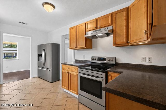 328 Teringo Circle, Ocean Springs, MS 39564