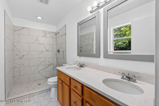 328 Teringo Circle, Ocean Springs, MS 39564