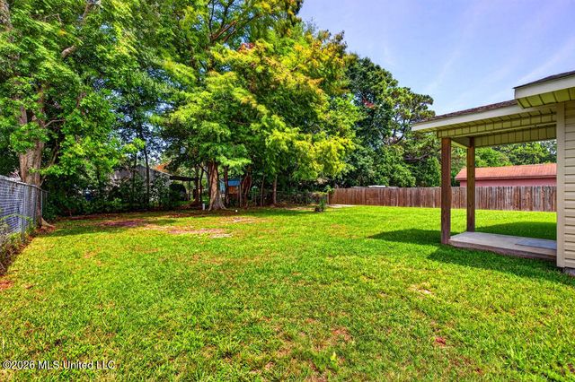 328 Teringo Circle, Ocean Springs, MS 39564
