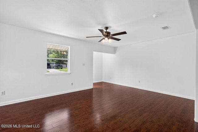 328 Teringo Circle, Ocean Springs, MS 39564