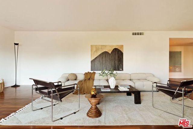 531 N Rossmore Avenue PHA, Los Angeles, CA 90004