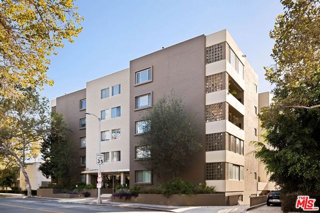 531 N Rossmore Avenue PHA, Los Angeles, CA 90004