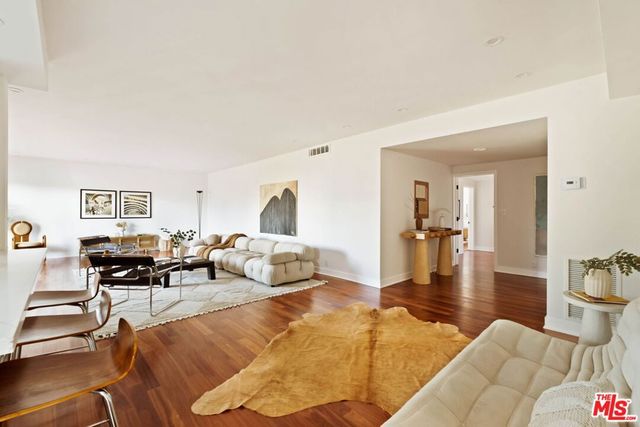 531 N Rossmore Avenue PHA, Los Angeles, CA 90004