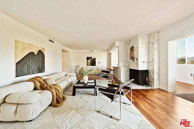 531 N Rossmore Avenue PHA, Los Angeles, CA 90004