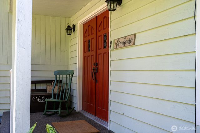 13814 214th Street E, Graham, WA 98338
