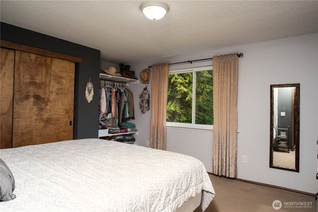 13814 214th Street E, Graham, WA 98338