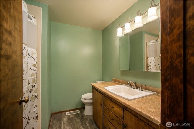 13814 214th Street E, Graham, WA 98338