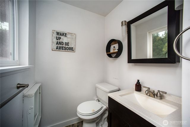 13814 214th Street E, Graham, WA 98338