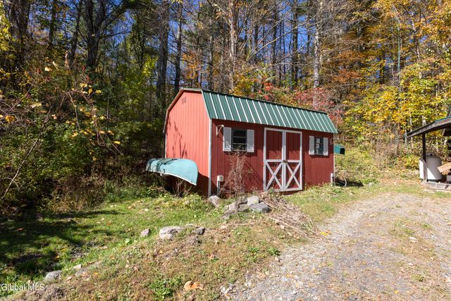 181 Beecher Road, Granville, NY 12832