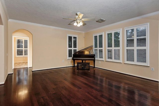 15 Lilac Ridge Place, The Woodlands, TX 77384