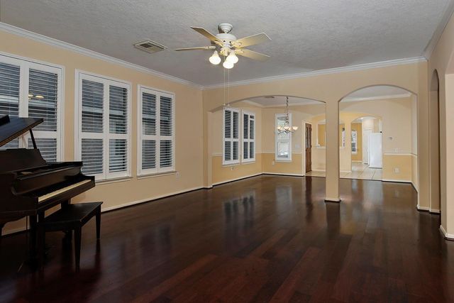 15 Lilac Ridge Place, The Woodlands, TX 77384