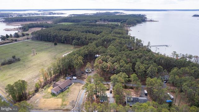 819 SEABREEZE RD, Cambridge, MD 21613