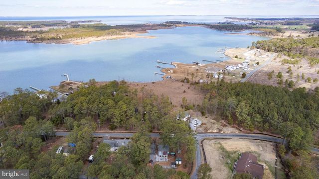 819 SEABREEZE RD, Cambridge, MD 21613