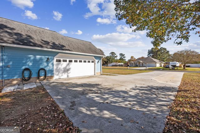 183 Rainbow Lane, Woodbine, GA 31569