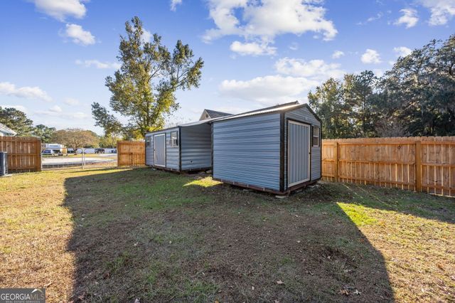 183 Rainbow Lane, Woodbine, GA 31569