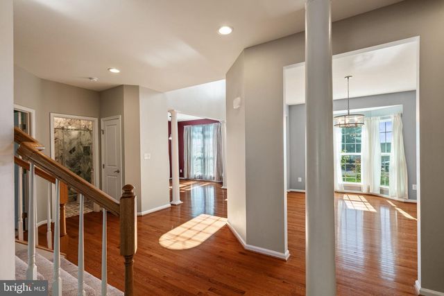 3175 FLEDGLING CIR, Woodbridge, VA 22193