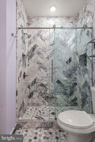 3175 FLEDGLING CIR, Woodbridge, VA 22193