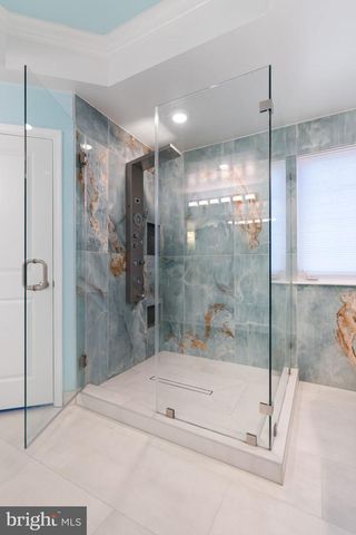 3175 FLEDGLING CIR, Woodbridge, VA 22193