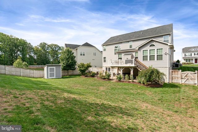 3175 FLEDGLING CIR, Woodbridge, VA 22193