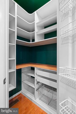 3175 FLEDGLING CIR, Woodbridge, VA 22193