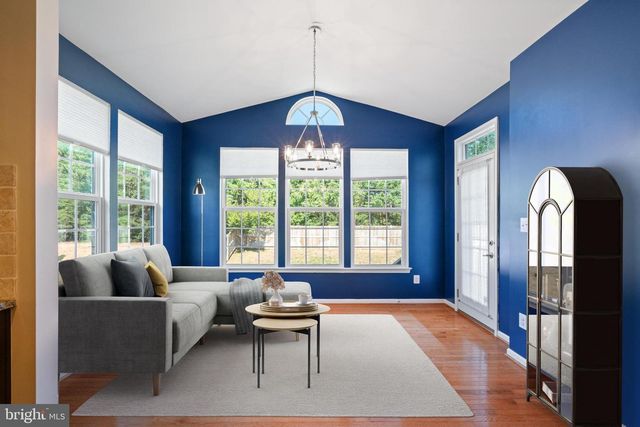 3175 FLEDGLING CIR, Woodbridge, VA 22193