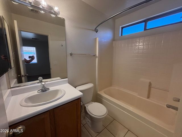 16538 N 158th Avenue, Surprise, AZ 85374