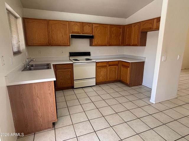 16538 N 158th Avenue, Surprise, AZ 85374