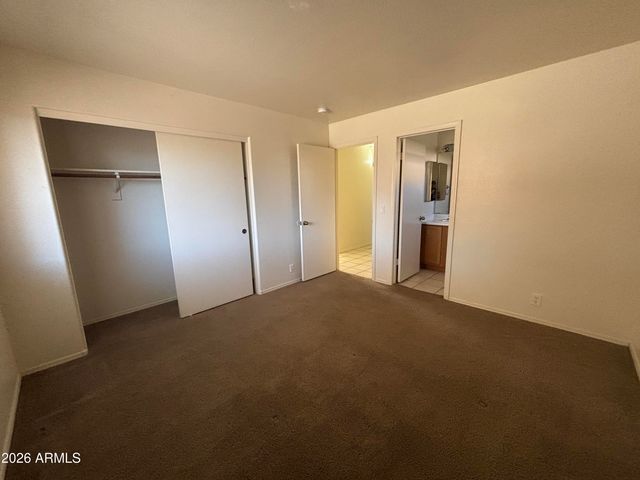 16538 N 158th Avenue, Surprise, AZ 85374