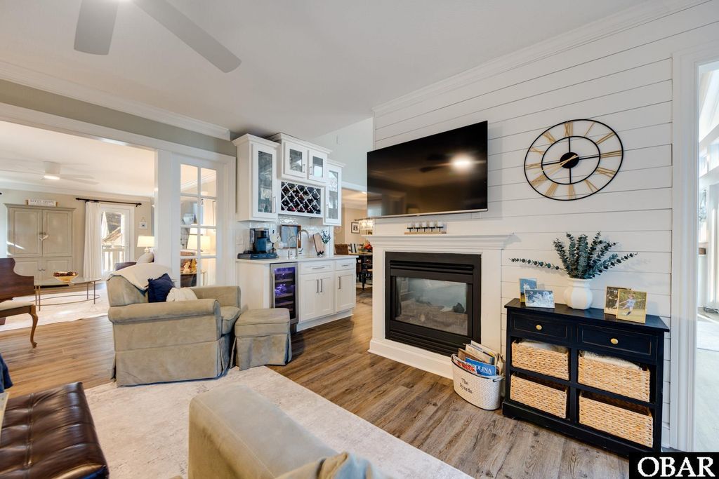 Image 15 of property listing at 2017 Creek Road Lot 20, Kitty Hawk, NC 27949