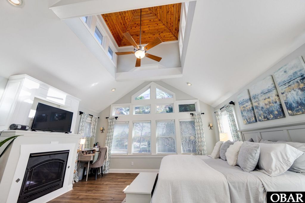 Image 24 of property listing at 2017 Creek Road Lot 20, Kitty Hawk, NC 27949