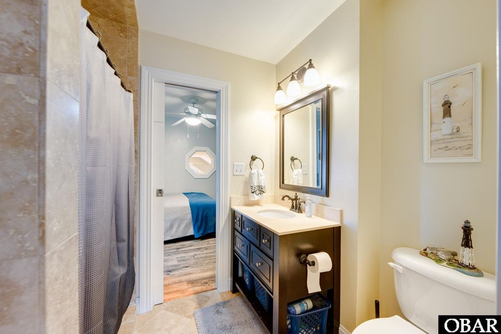 Image 34 of property listing at 2017 Creek Road Lot 20, Kitty Hawk, NC 27949