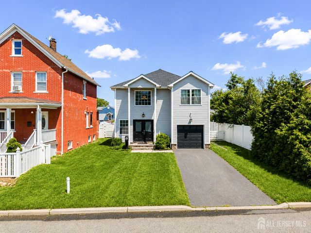 14 Luther Avenue, Hopelawn, NJ 08861
