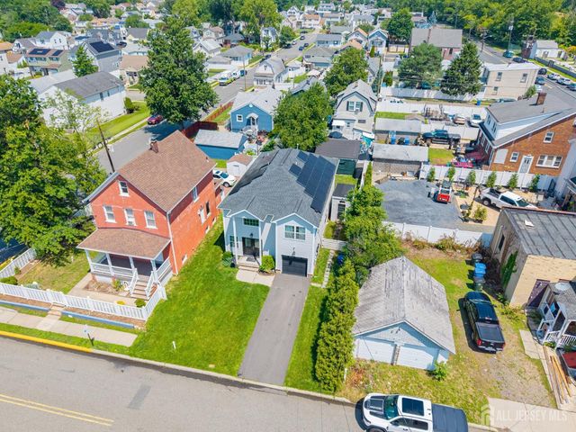 14 Luther Avenue, Hopelawn, NJ 08861