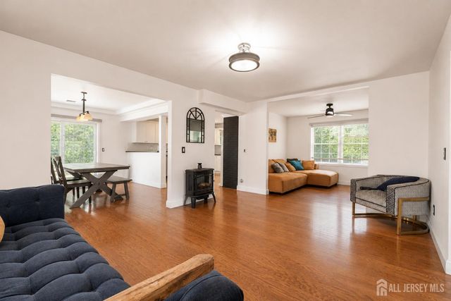14 Luther Avenue, Hopelawn, NJ 08861