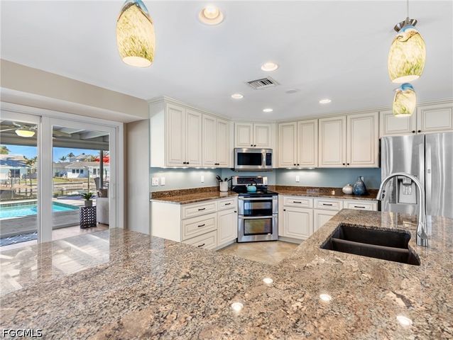 14710 Eden ST, Fort Myers, FL 33908