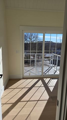 639 E Broadway A, Haverhill, MA 01830